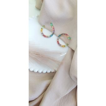 BRINCO ARGOLA DE FRENTE ZIRCONIAS COLORIDAS